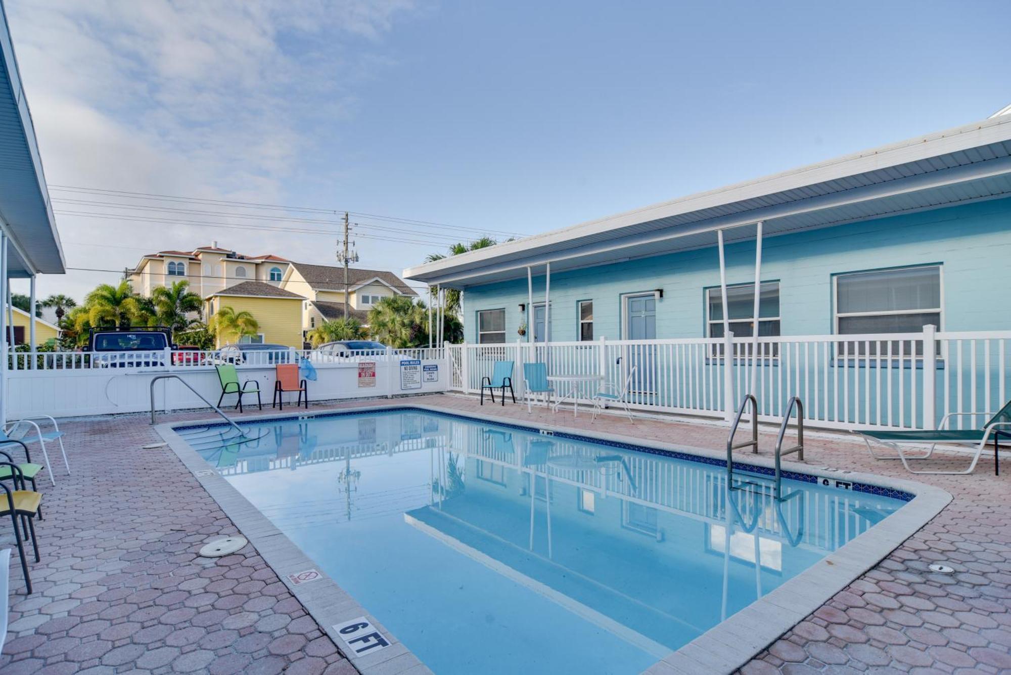 Condo With Community Pool - Walk To Madeira Beach! St. Pete Beach Bagian luar foto