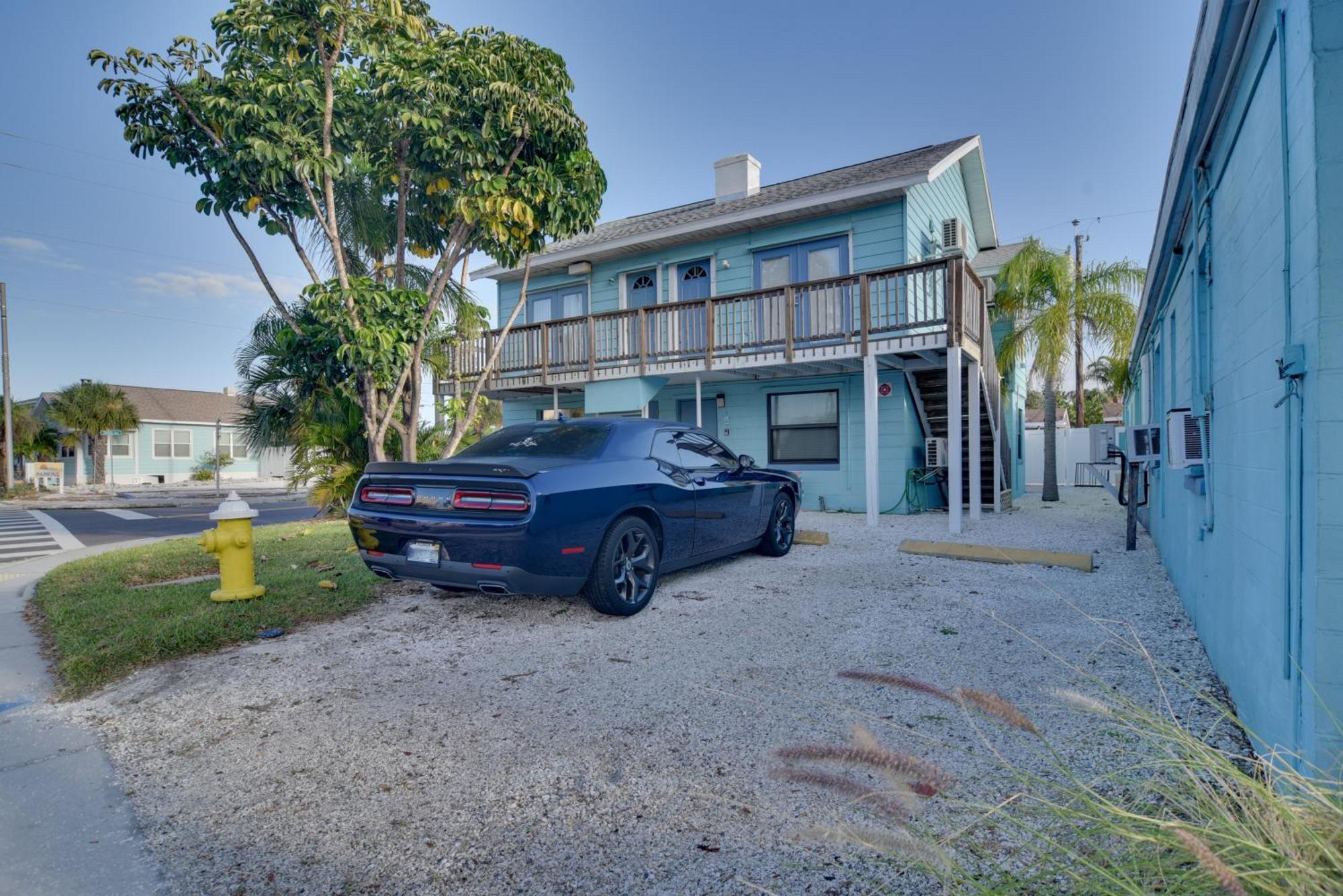 Condo With Community Pool - Walk To Madeira Beach! St. Pete Beach Bagian luar foto